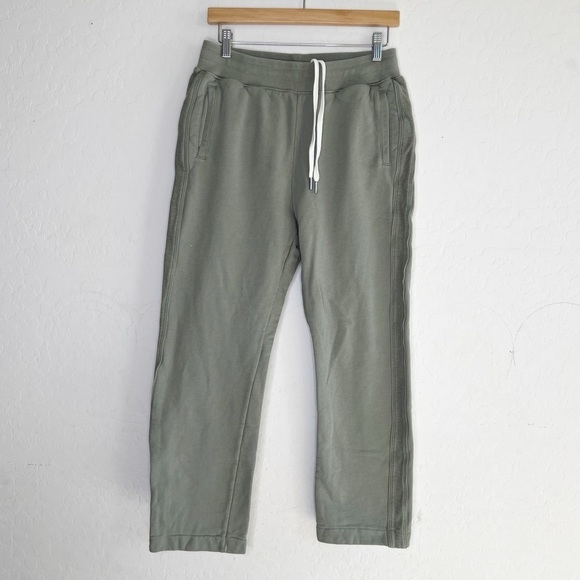 JOHN ELLIOTT Track Pants In Sage - Picture 1 of 9